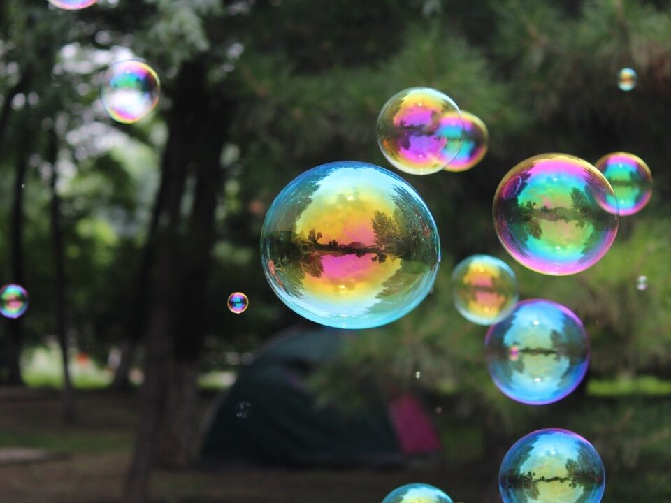 bubble-3026504_1280