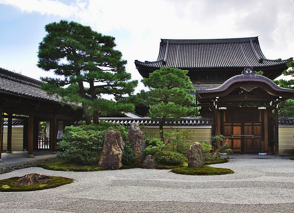 temple-3851225_1280-1