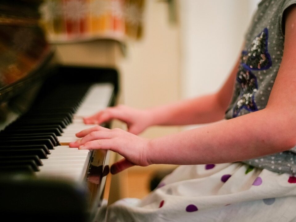 piano-2323844_1280