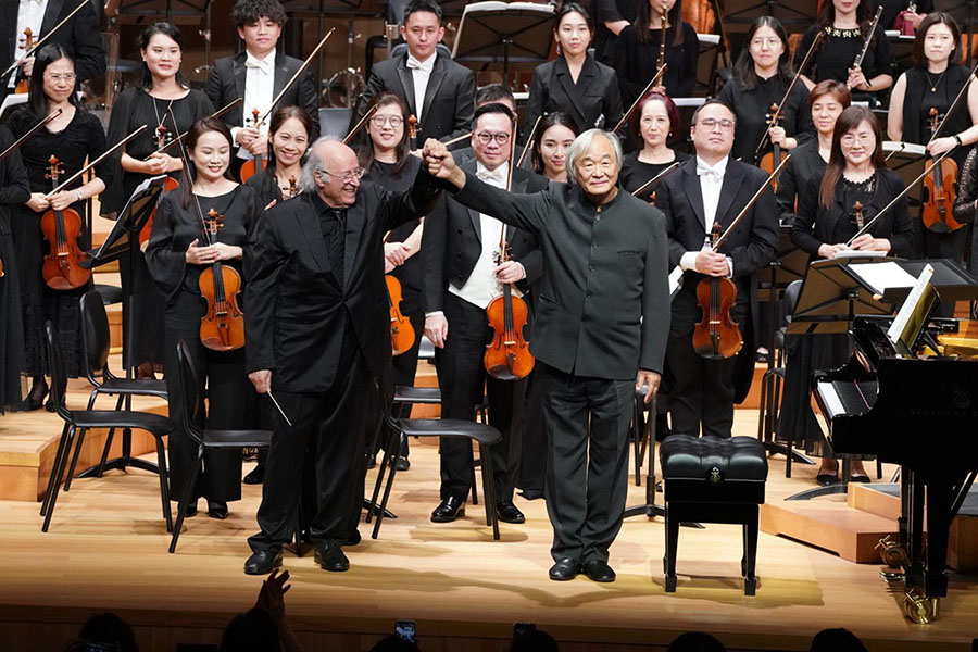 於富川與鋼琴家白建宇演出蕭邦鋼琴協奏曲，帶來滿滿感動_